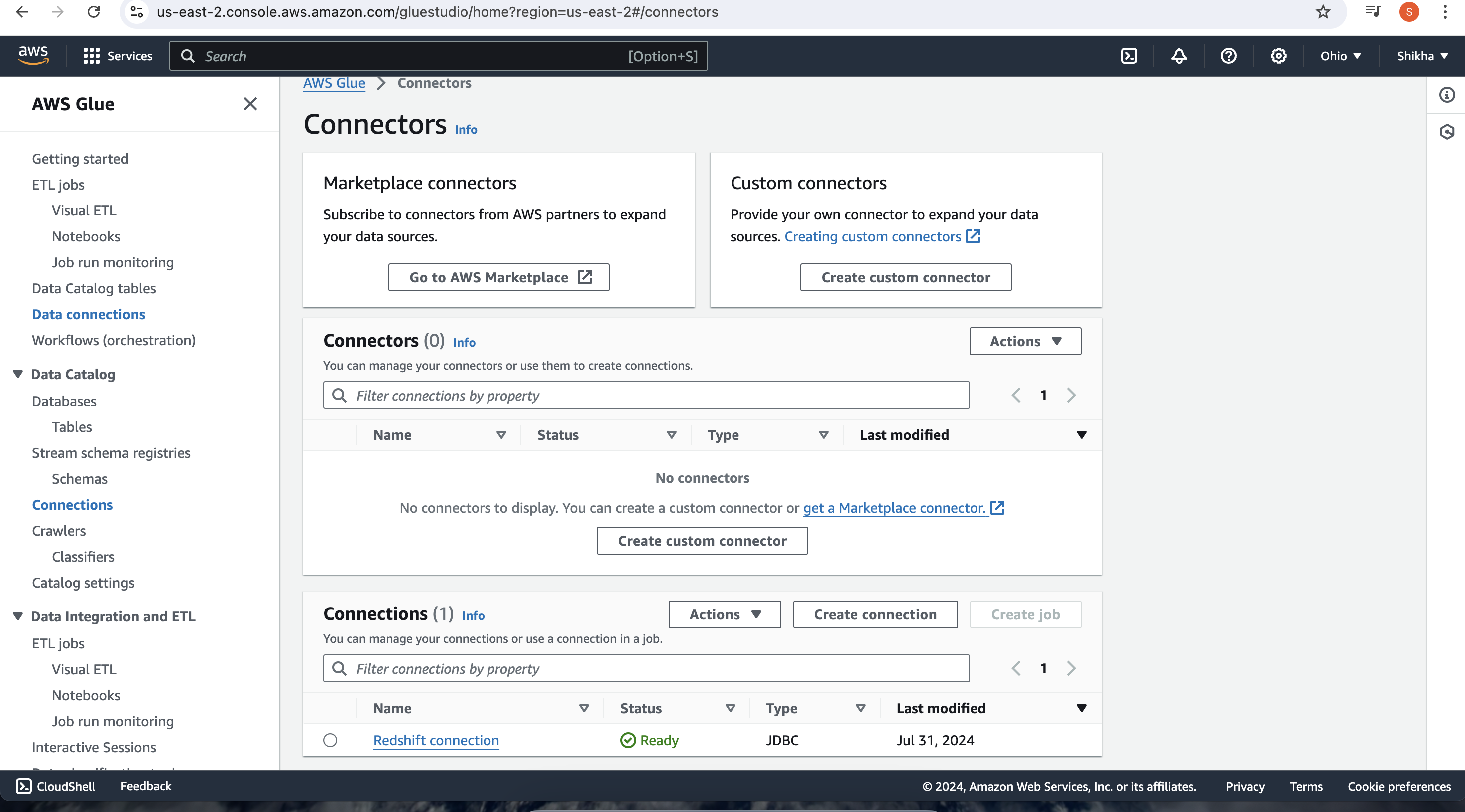 Redshift-Connection in Glue.png