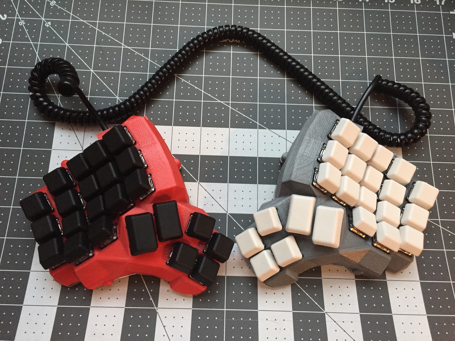 Dactyl-ManuForm.jpg