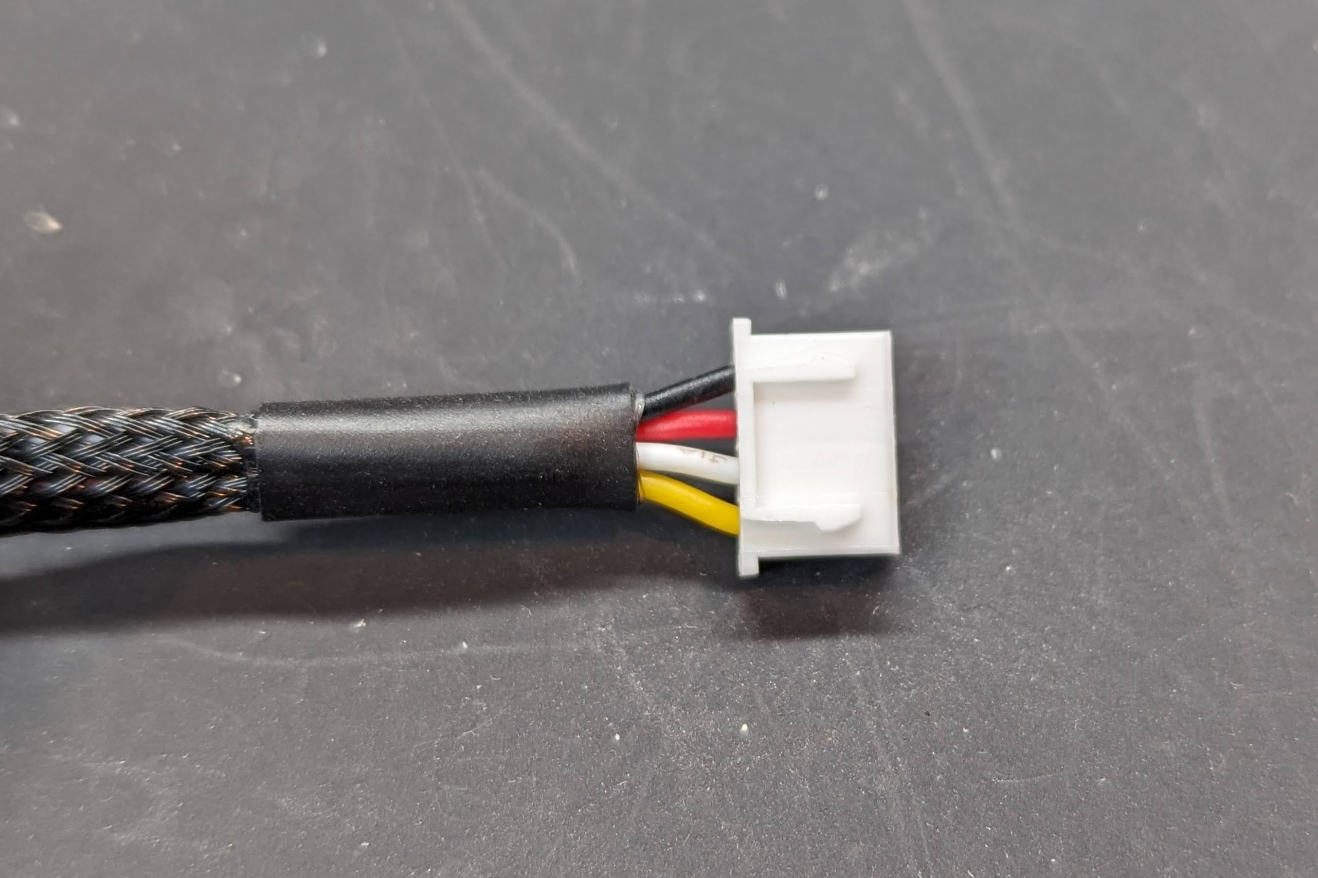 serial-cable-xh.jpg